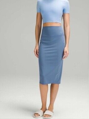 Lululemon Nulu Slim Fit High Rise Skirt Oasis Blue Size M